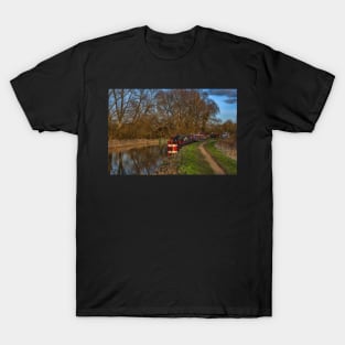 Living On The Kennet and Avon Canal T-Shirt